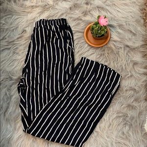 Brandy Melville flowy pants